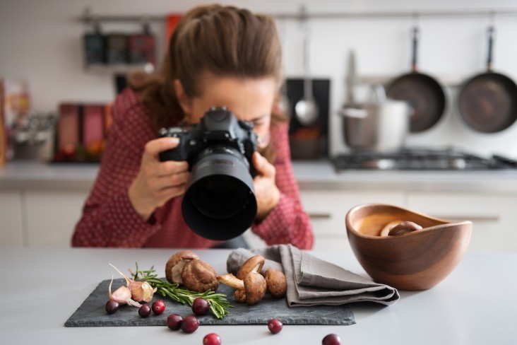 Photographing food